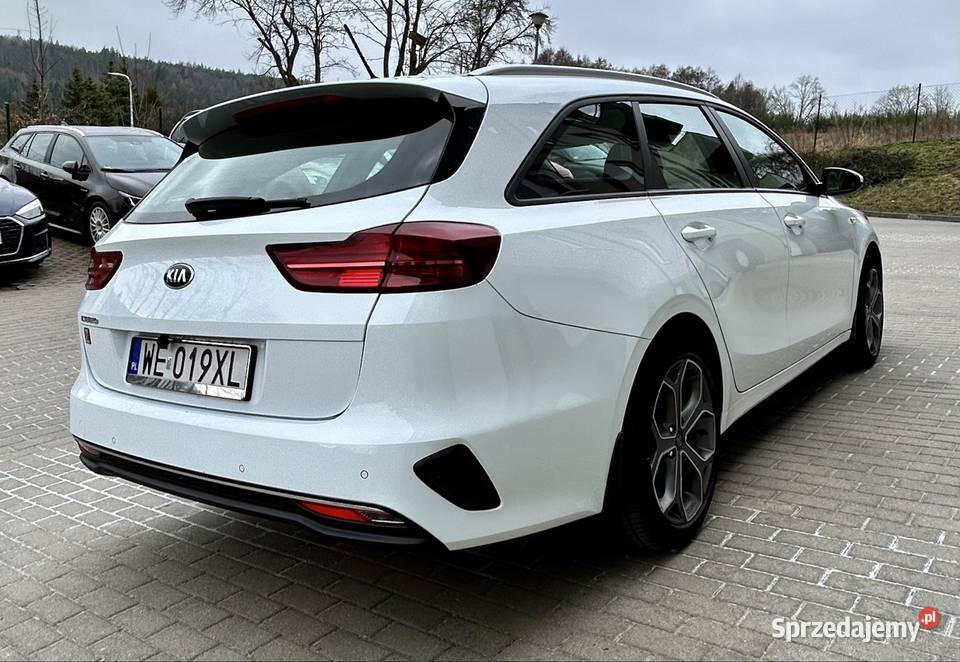 Kia Ceed bezwypadkowa podgrzewane fotele