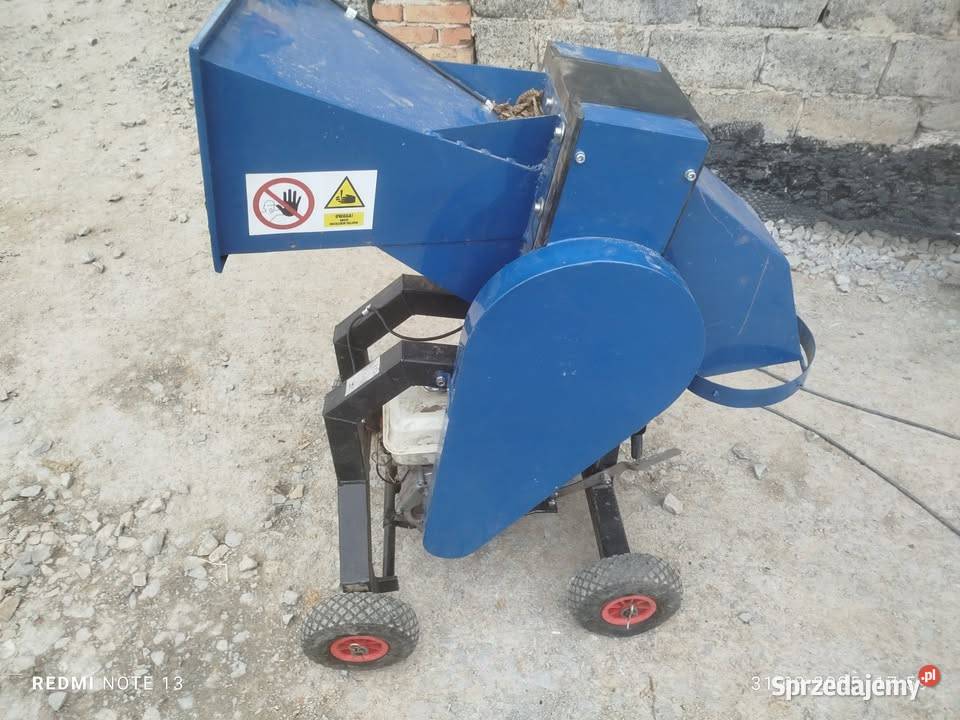 Rębak walcowy do gałęzi WYNAJEM Sieklówka