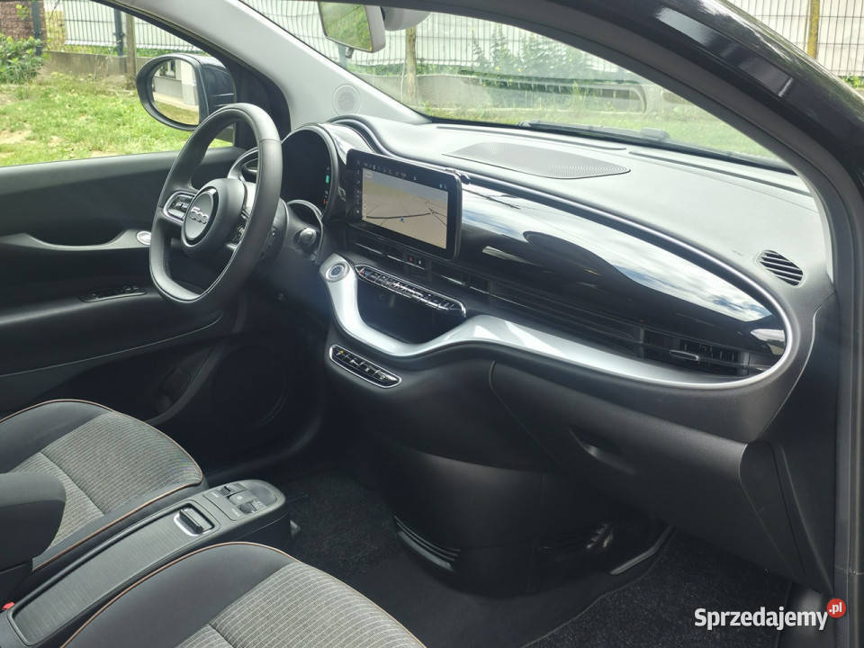 Fiat 500e Elektryk 42 kwh Serwisowany Gwarancja elektrochrom. lusterko wst. świętokrzyskie Piekoszów