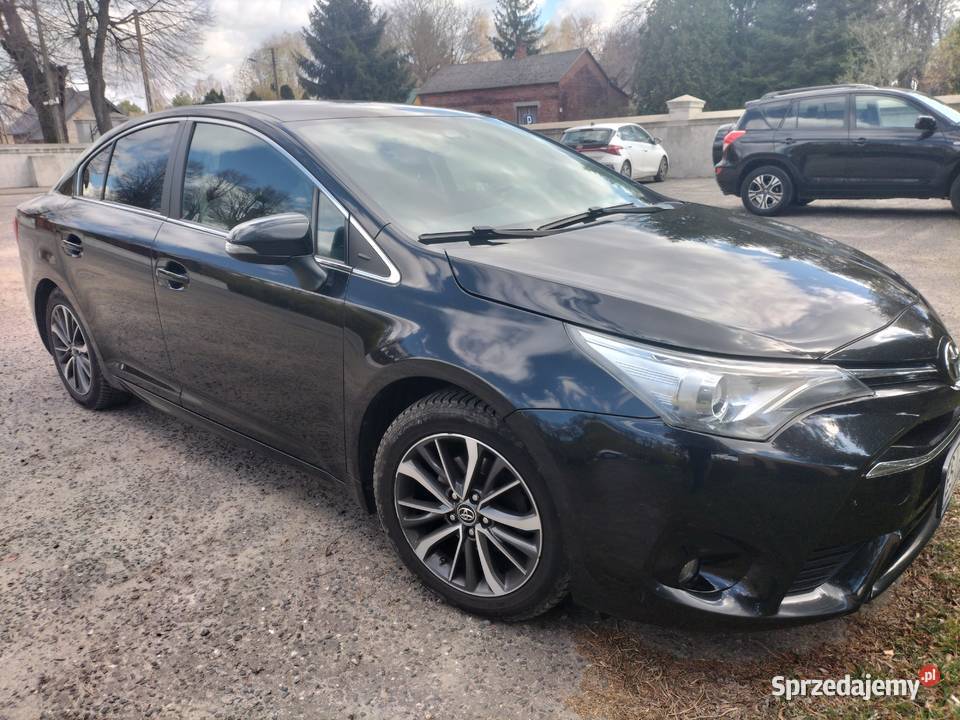 Toyota Avensis 18 LPG czarny Kołacinek