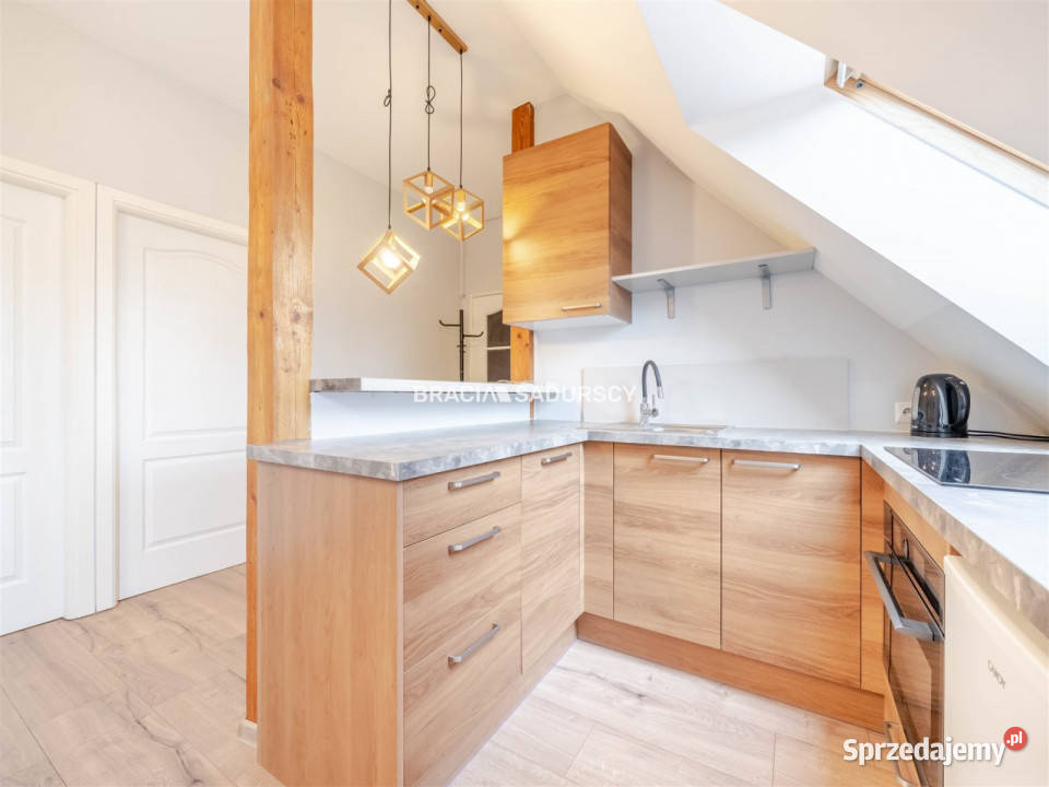 Mieszkanie Kraków Władysława Żeleńskiego 40m2 Rok budowy 2001