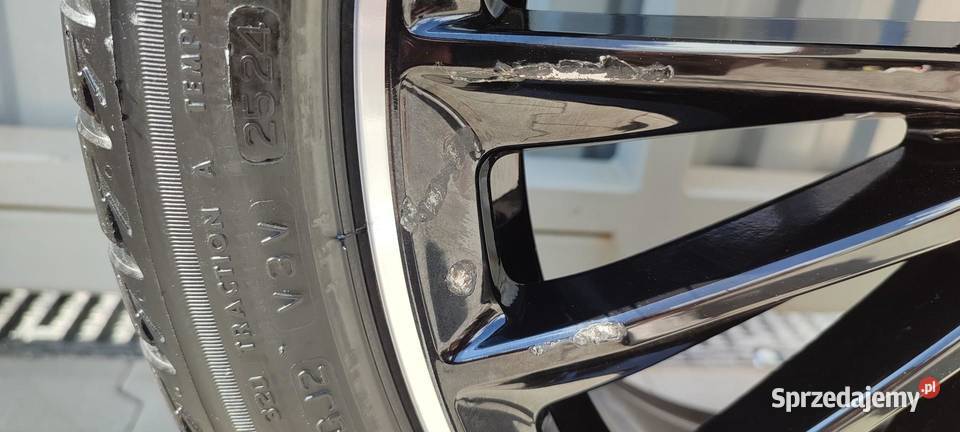 MERCEDES W247 FELGA 19 AMG A1774014200