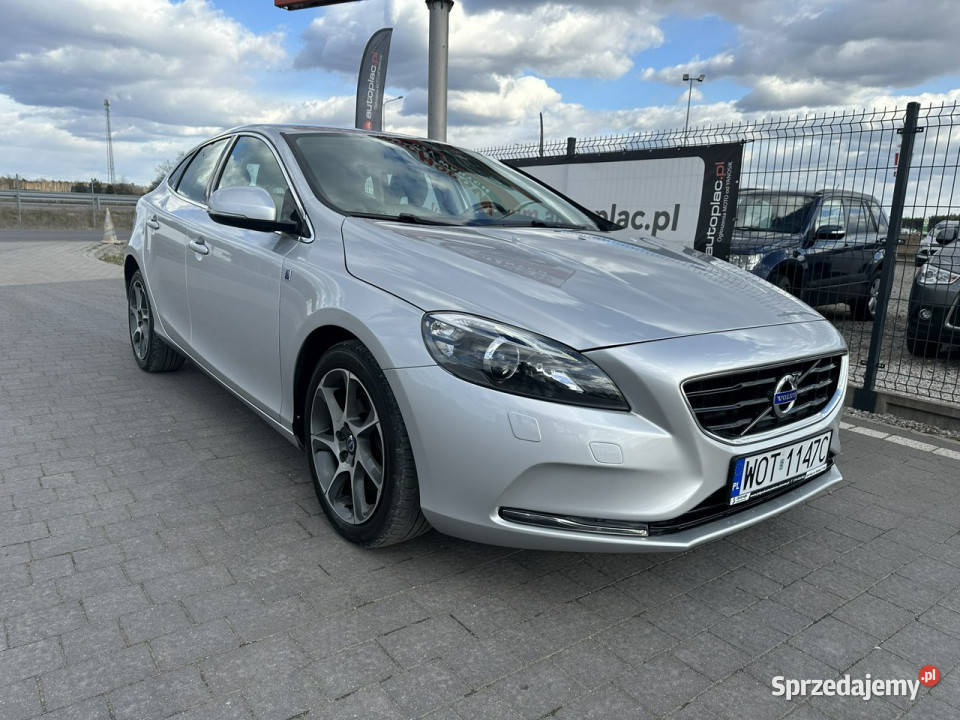 Volvo V40 II 2012 diesel Lipówki