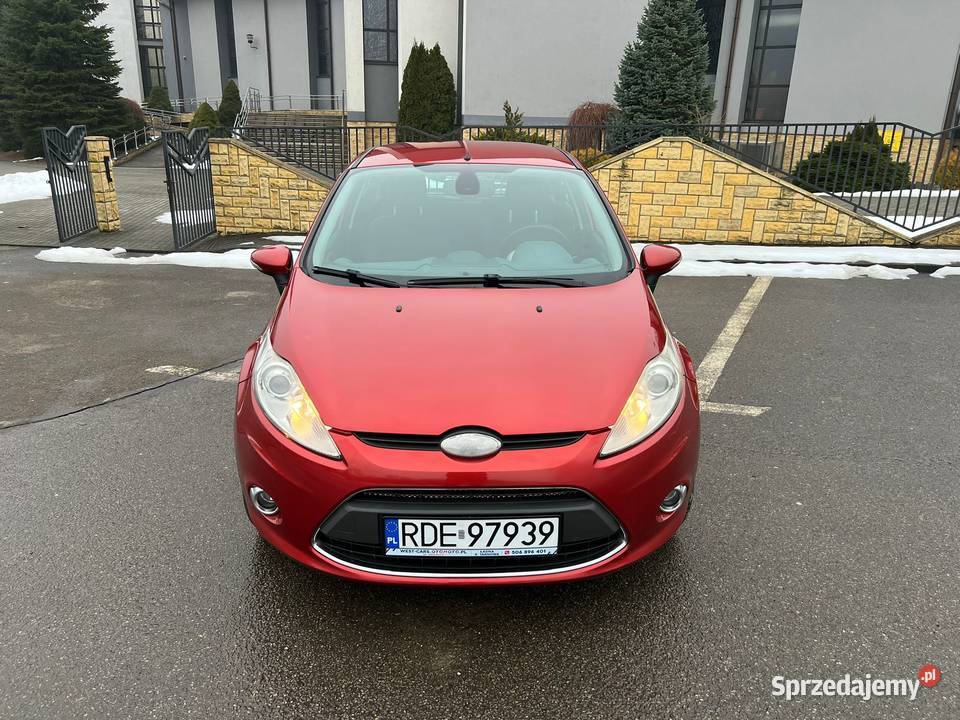 Ford Fiesta 14 benzyna grzana szyba Śliczna benzyna Tarnów sprzedam