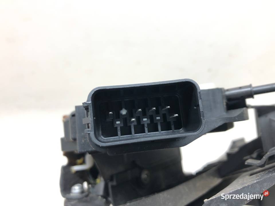 ZAMEK PRZÓD LEWY 6 PIN VOLVO V50 Kombi 0312 osobowe podkarpackie