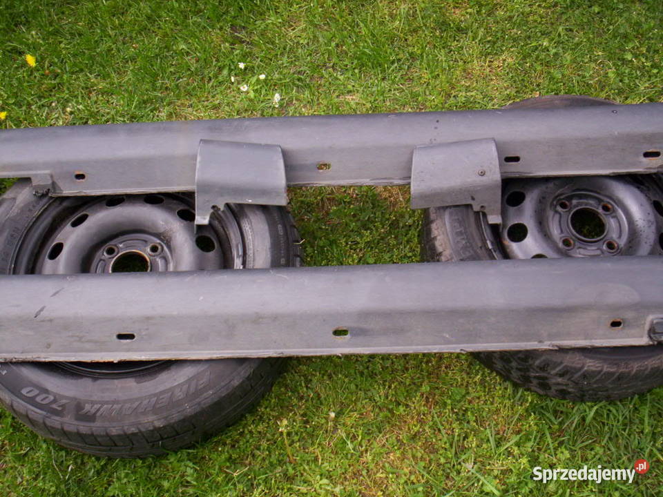 FORD FOCUS MK1 Nakładaki Na Progi Listwy 3D Częstochowa