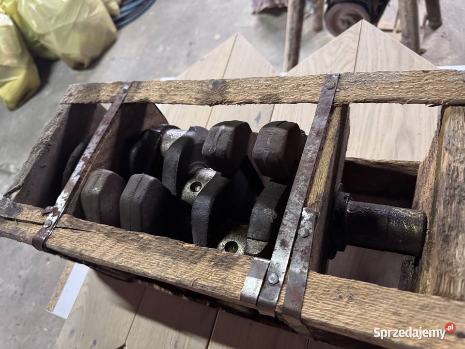 Wał C 328 330 nowy PRL Ursus