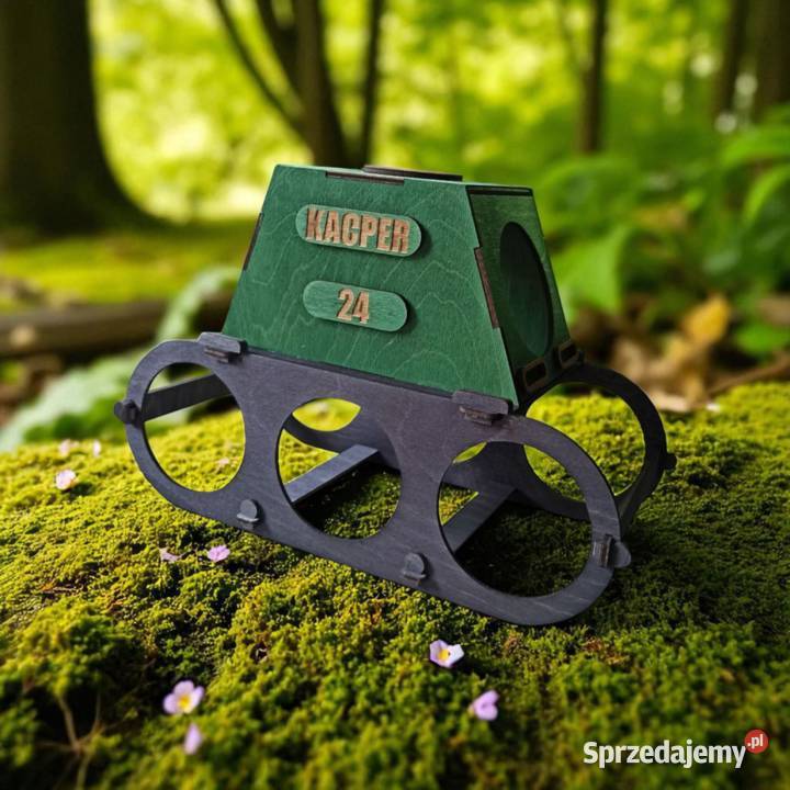 Drewniany Czołg na Piwo z Grawerem Prezent Taty zielony