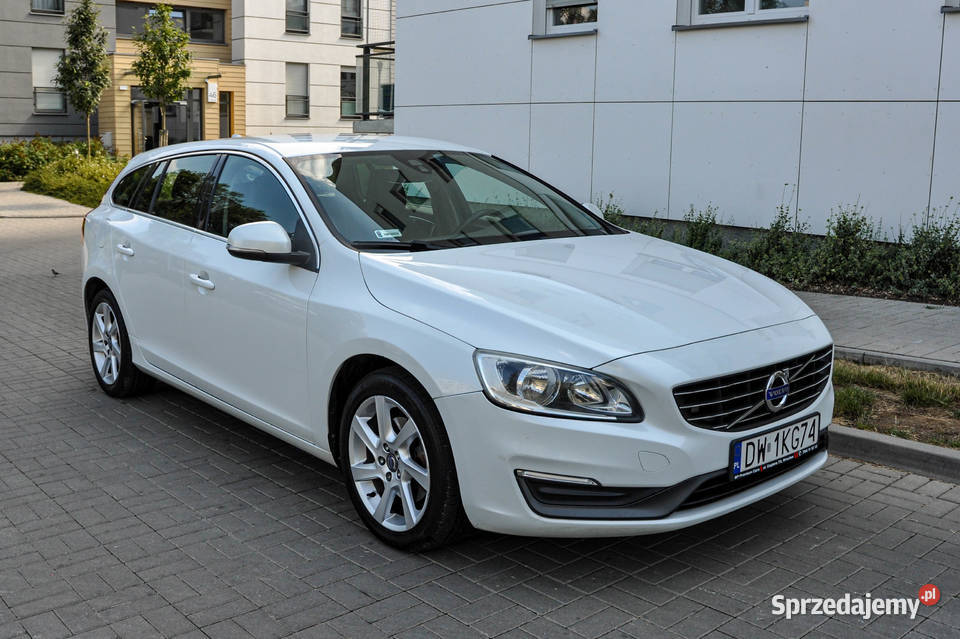Volvo V60 20D 181 Lift 2015 r 181KM Wrocław