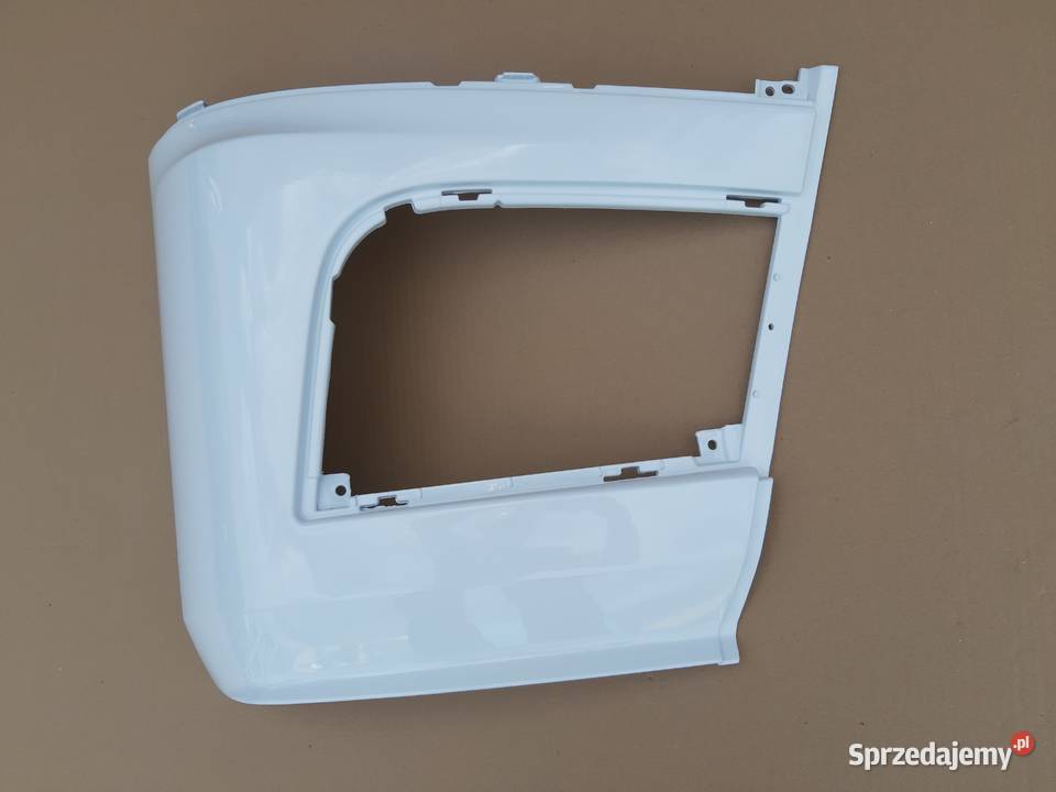 ACTROS MP4 NAROŻNIK ZDERZAKA PRAWY BIAŁY 147 Trzciel