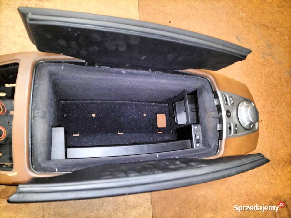 Podłokietnik centralny ze schowlkiem BMW E65 E66 Poręba