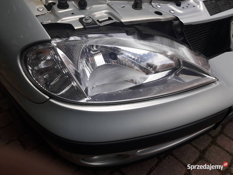 Renault Megane 1 FL 9902 Reflektor prawy Lampy przednie pomorskie Gdańsk