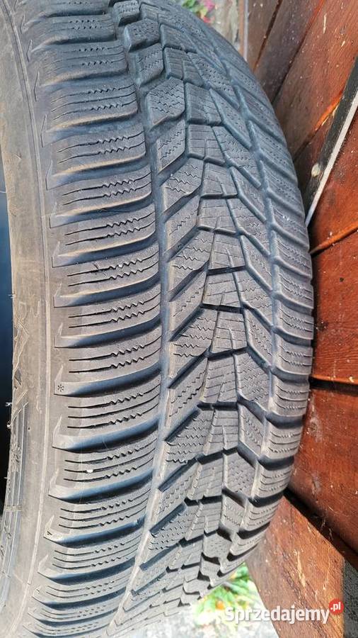 Sprzedam 4 opony zimowe 4 letnie 22560 R17 Gdynia