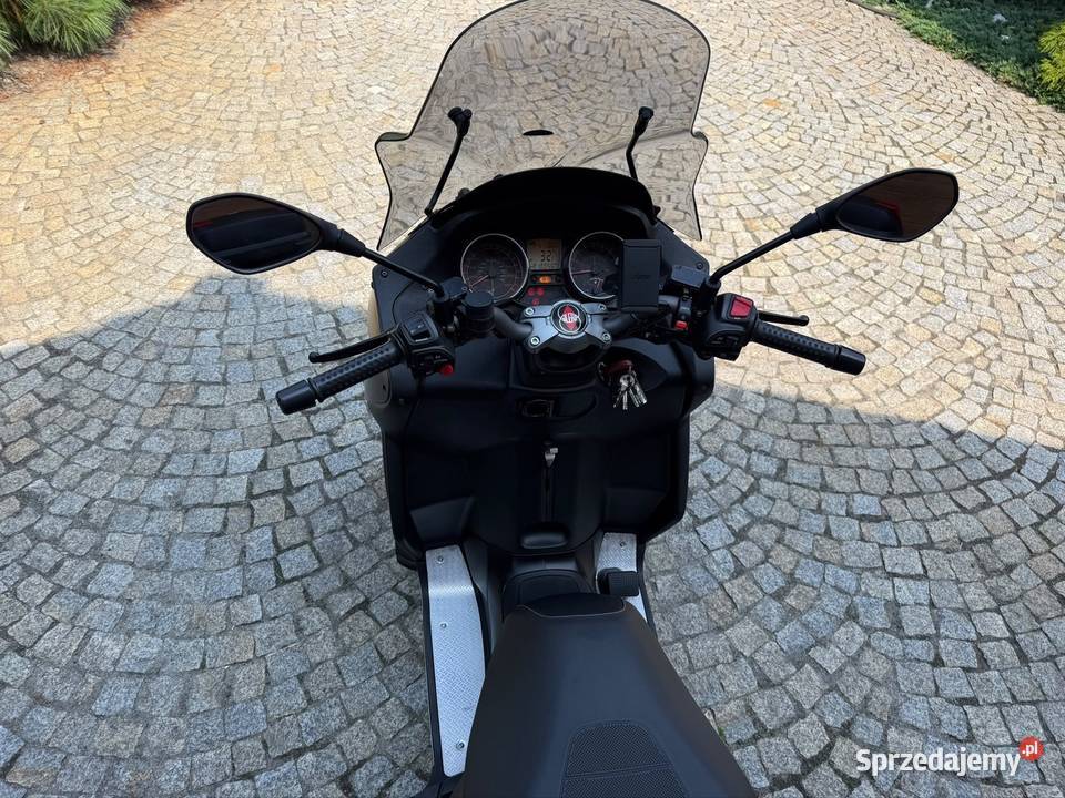 Gilera Fuoco 500LT 2014 10000 Piaggio skuter kat bezwypadkowy Gilera Wojkowice