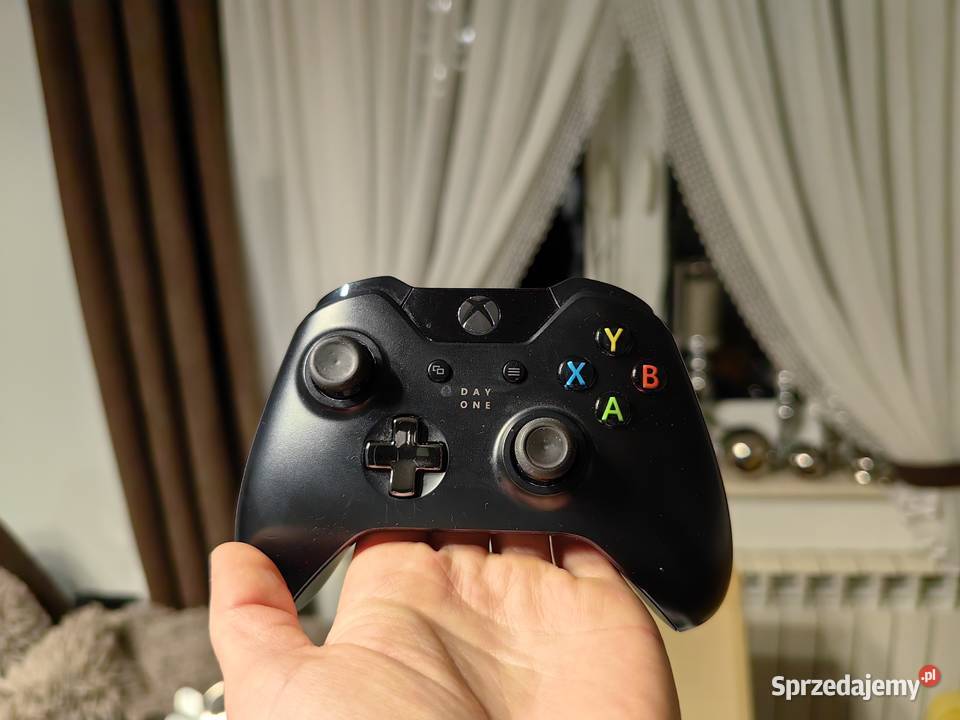 Xbox One day one edition Starachowice