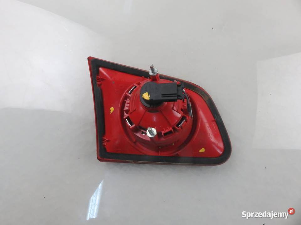 LAMPA PRAWA TYLNA KLAPA VW PASSAT B6 3C9945094