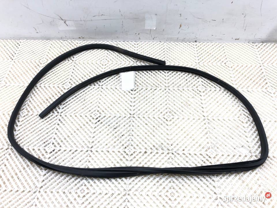 USZCZELKA DRZWI PRZÓD LEWA MITSUBISHI OUTLANDER osobowe