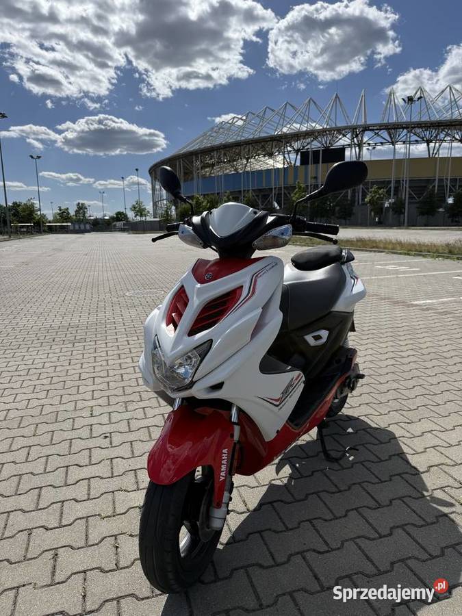 Skuter Yamaha Aerox 50 garażowany nieuszkodzony sprzedam