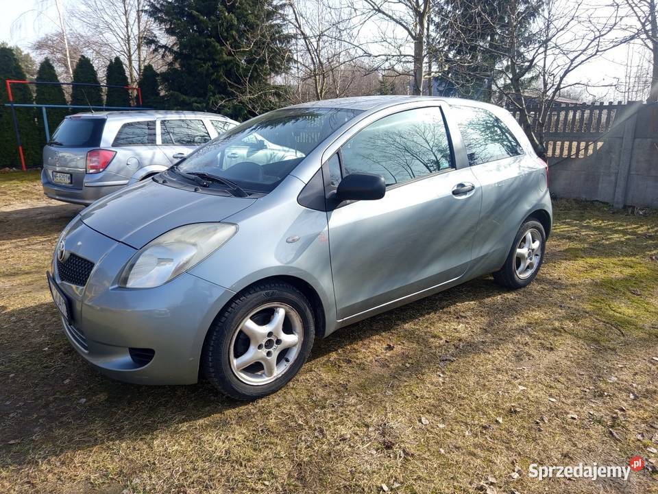 Toyota Yaris 13 benzyna 2007r Yaris Stary Łajszczew sprzedam