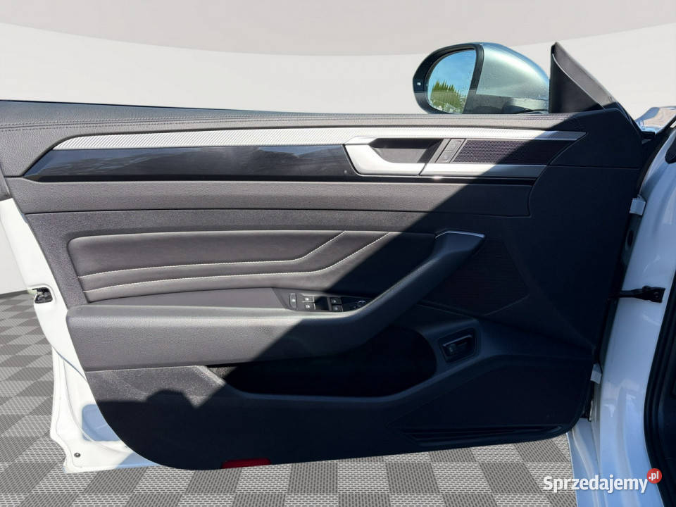 Volkswagen Arteon WZ676GC20 TSI Elegance DSG światła LED pomorskie Pępowo