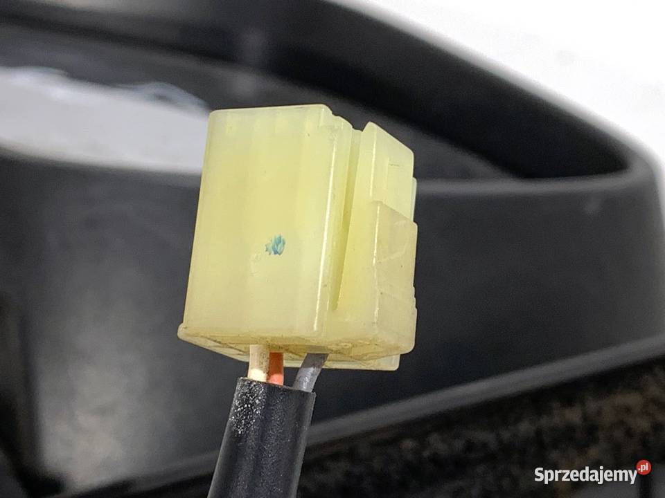 LUSTERKO LEWY SUZUKI SX4 Crossover Silky