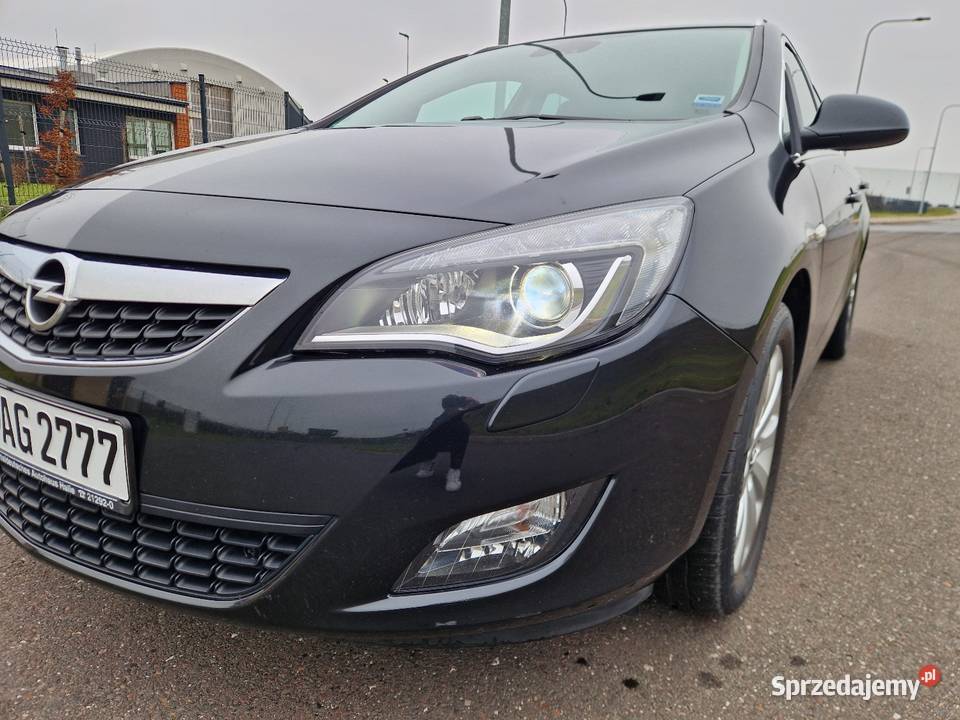 Opel Astra J 17 CDTI 2012r Jeden Właściciel czujnik parkowania Nadma
