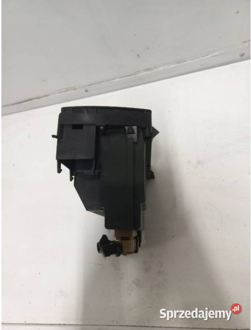 Panel sterowania nawiewu audi a6 c5 4B0820043F osobowe lubelskie