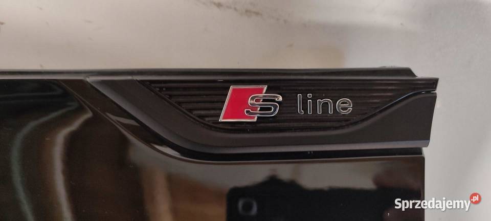 AUDI A5 8W BŁOTNIK LEWY PRZÓD SLINE LY9B