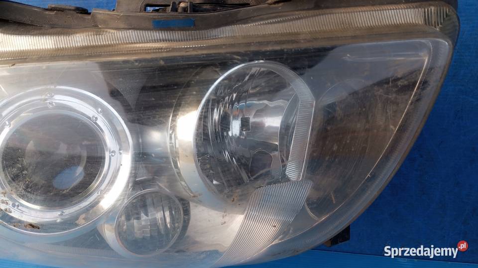 LAMPA LEWY PRZÓD REFLEKTOR XENON EU TOYOTA Nowy Tomyśl sprzedam
