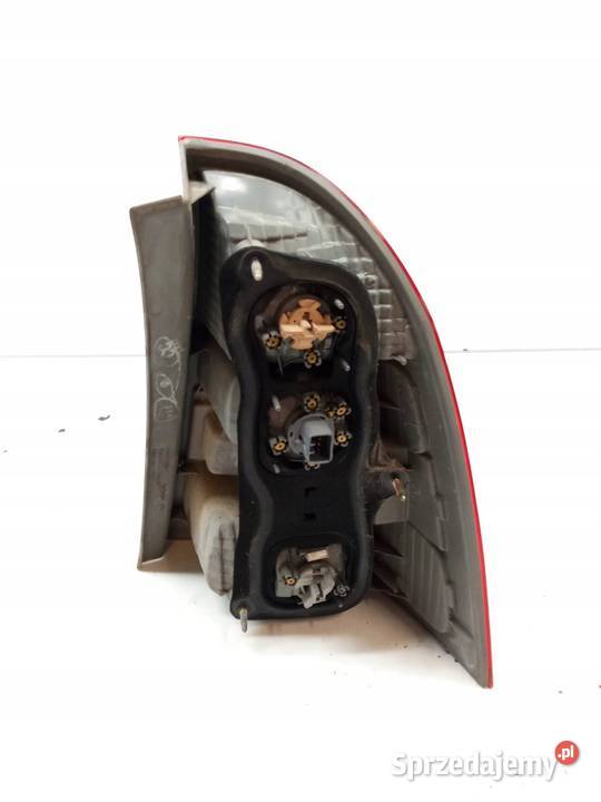 LAMPA TYŁ LEWA KOMBI E12 Toyota Corolla IX