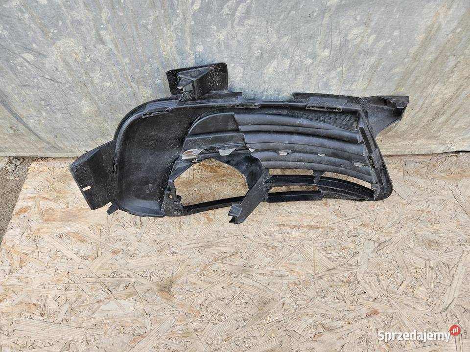 PEUGEOT 308 II T9 LIFT KRATKA LEWA ZDERZAKA Międzychód