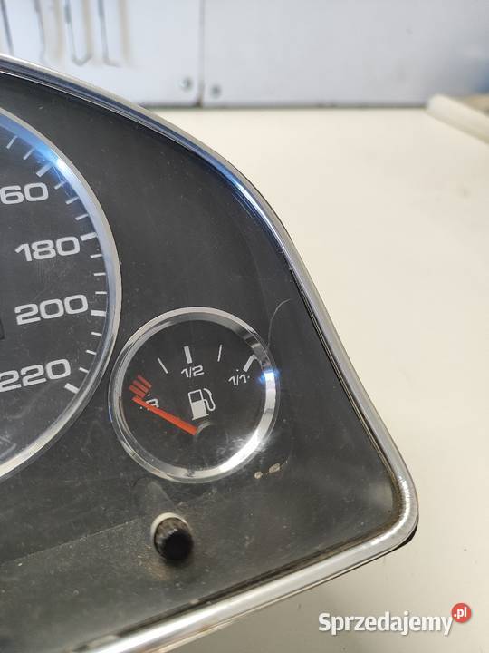 Licznik VDO Audi 80 19 TDI 417 Lututów sprzedam