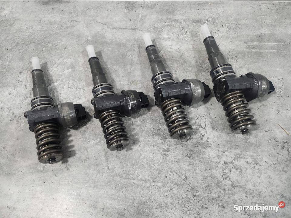 POMPOWTRYSKIWACZ Bosch 0414720216 038130073BA 19 Wtryskiwacze Kartuzy