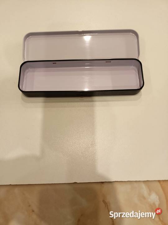 Piórnik metalowy nuty klawiatura fortepianu Łódź