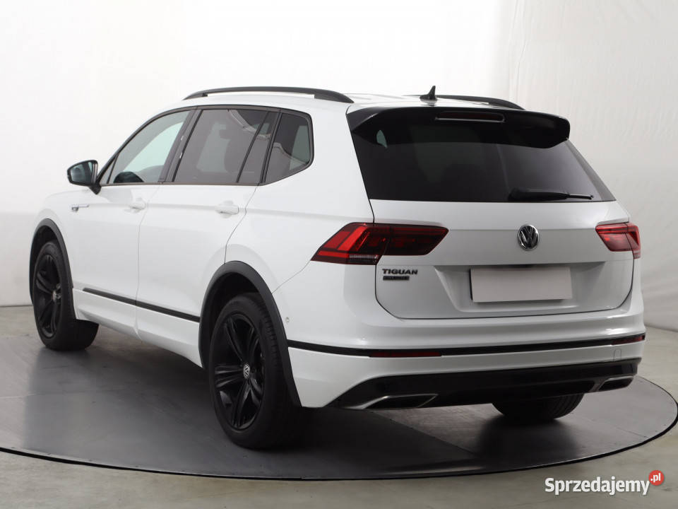 VW Tiguan Allspace 15 TSI światła przeciwmgielne Katowice