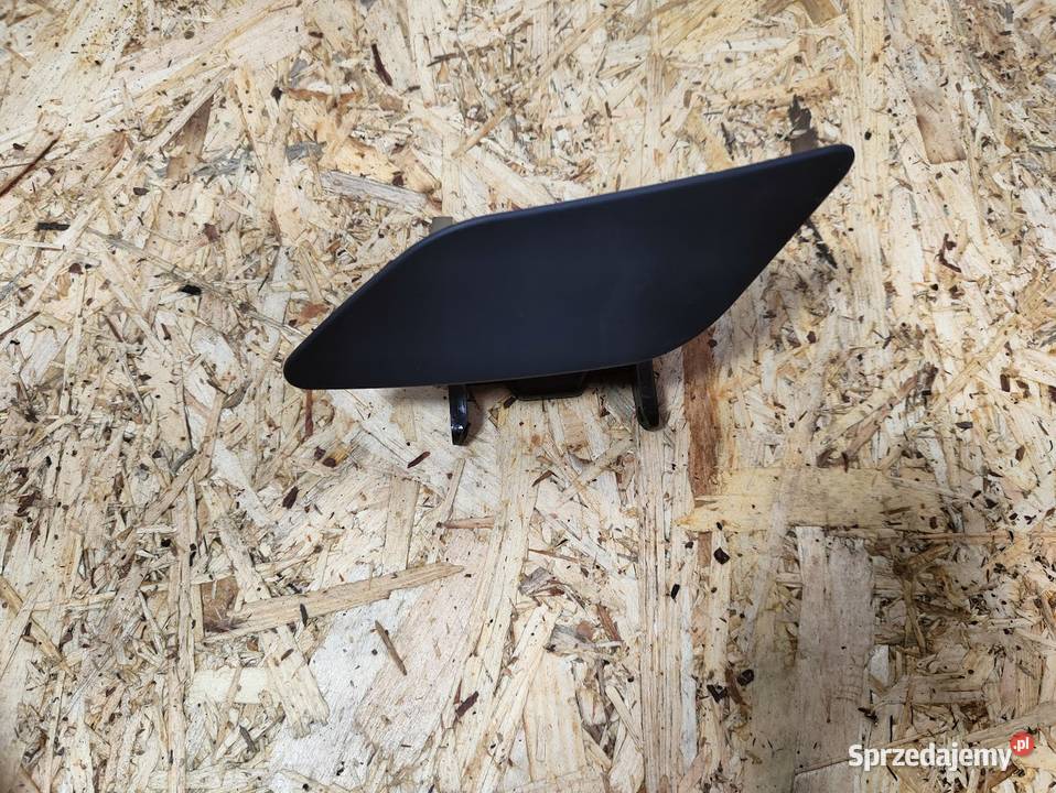 Zaślepka Spryskiwacza Lampy Przedniej Lewa Pleszew