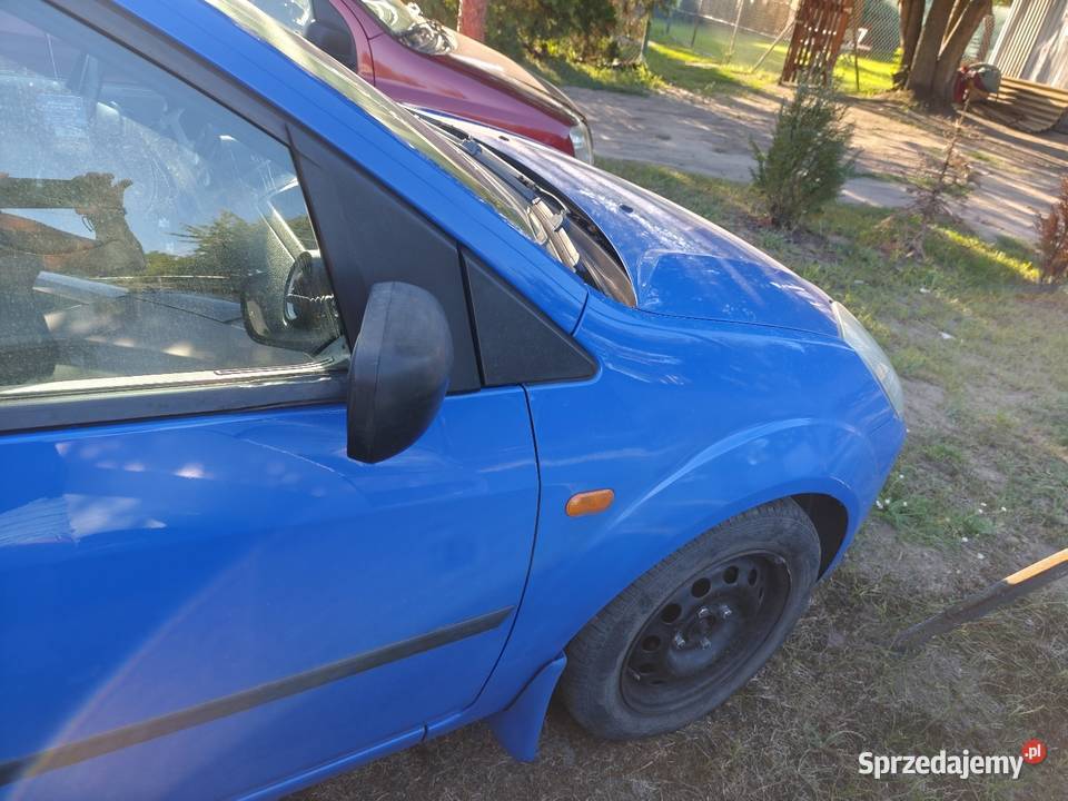 Sprzedam samochód osobowy marki Ford Fiesta