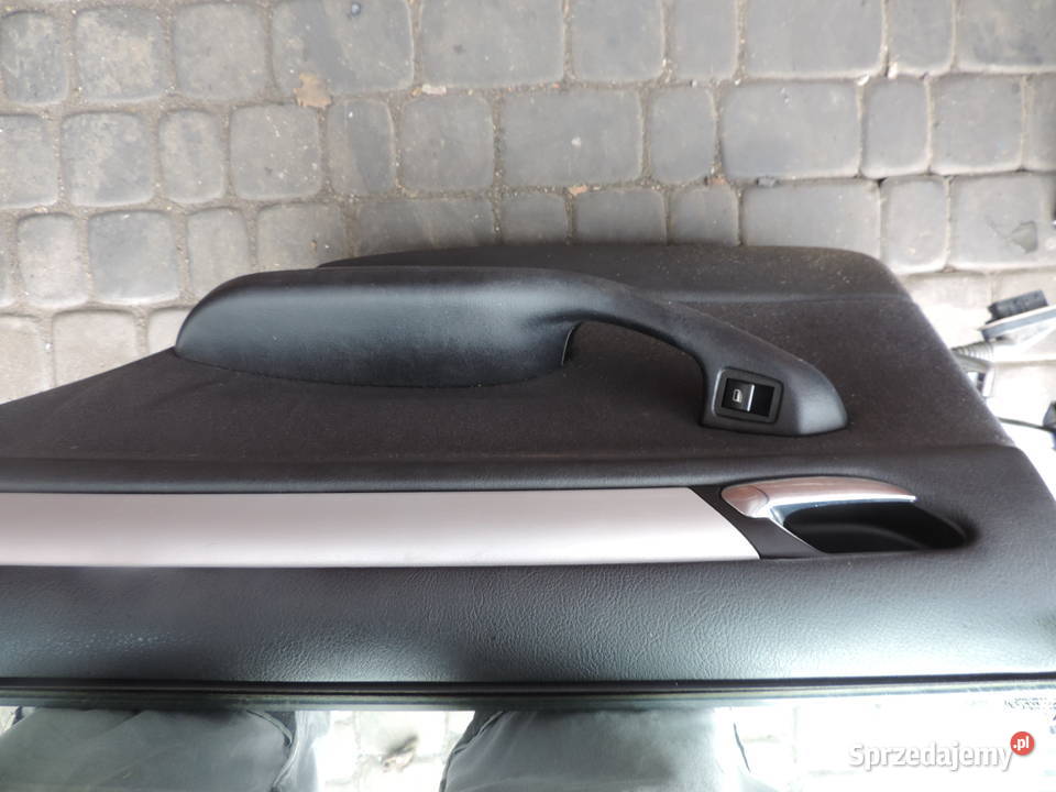 DRZWI PRAWY TYŁ BMW E46 SEDAN FL TTITAN SILBER Rok produkcji 2001 małopolskie