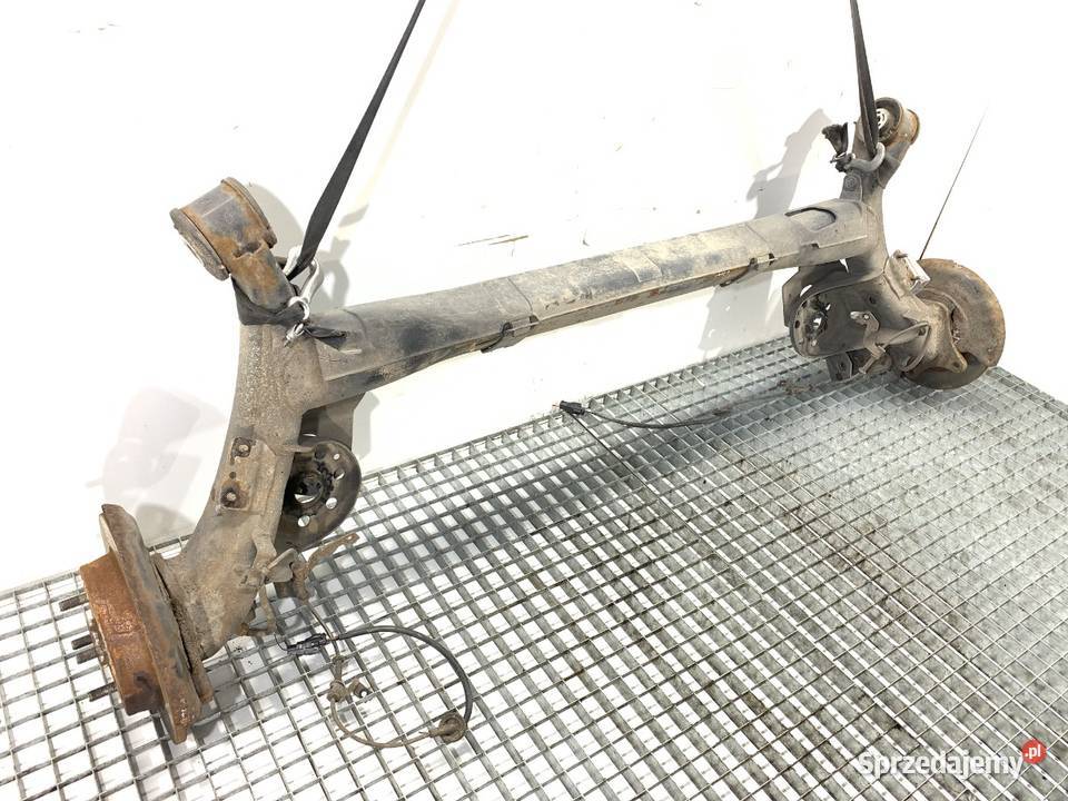 BELKA TYŁ HYUNDAI i20 II Hatchback TYLNA Belki zawieszenia