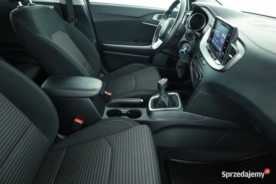 Kia Ceed 15 TGDI benzyna Lublin sprzedam