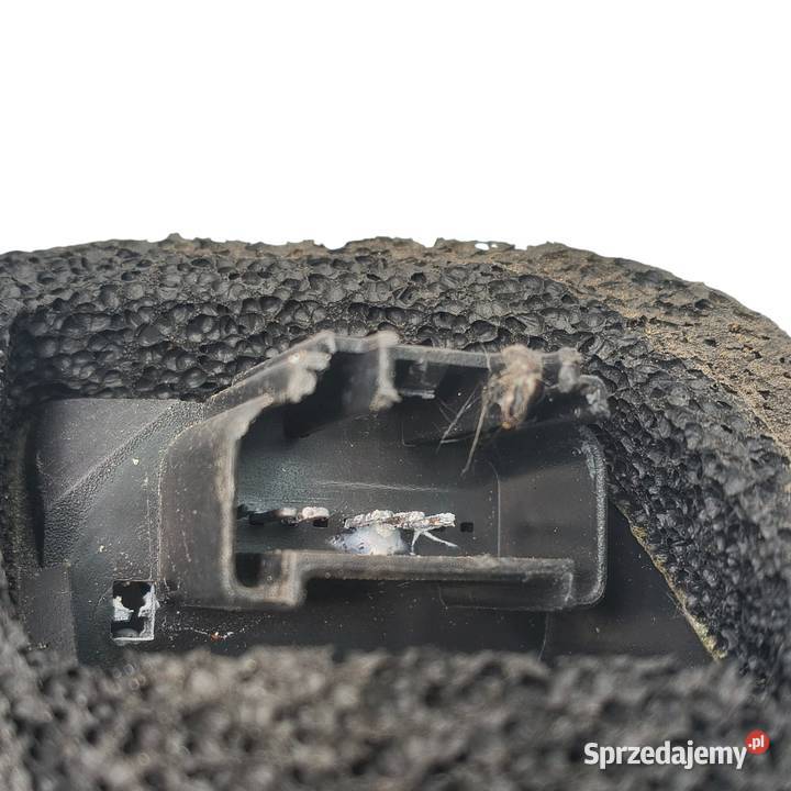 WKŁAD TYLNEJ LAMPY PRAWY Peugeot 107 Citroen C1 osobowe Chełm sprzedam