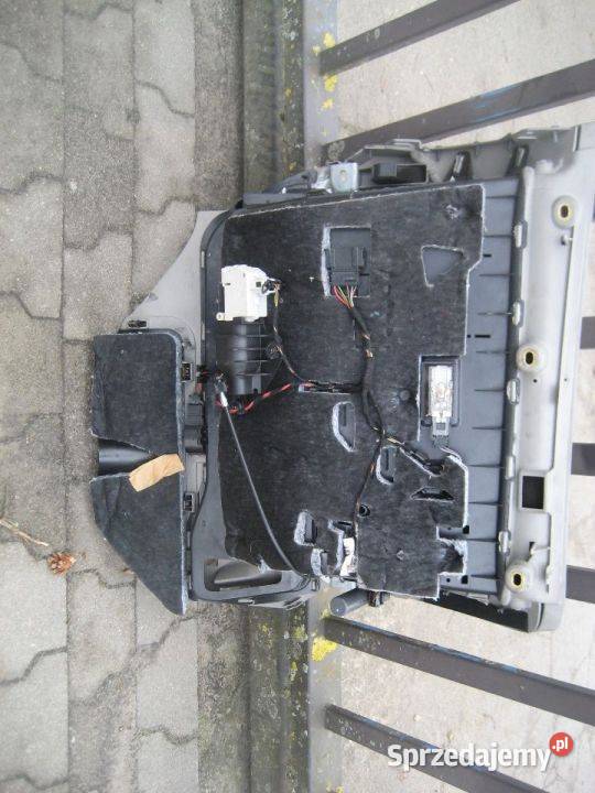 audi a6 c6 0407r schowek półka deski Rakoniewice