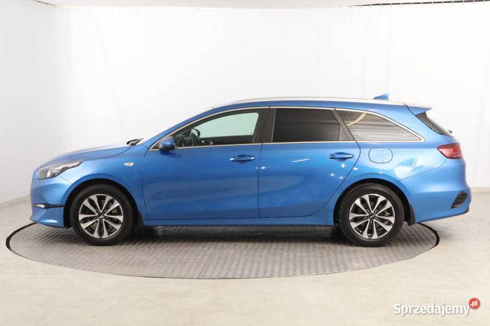 Kia Ceed 10 TGDI sprzedam