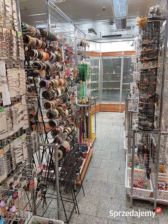 Sprzedam sklep z biżuterią towarem i Suwałki