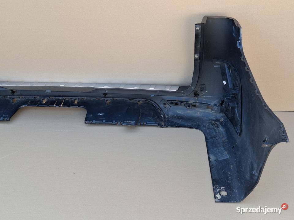 MERCEDES VITO VKLASA W447 AMG ZDERZAK TYŁ TYLNY Bieleń