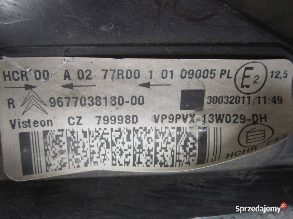 CITROEN DS3 11r lampa prawa przód ANGLIK Części samochodowe świętokrzyskie Kielce sprzedam