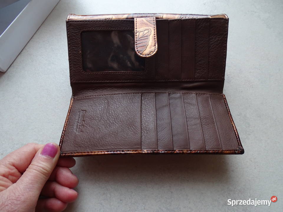 Skórzany lakierowany portfel ALESSANDRO PAOLI Pozostałe Różan