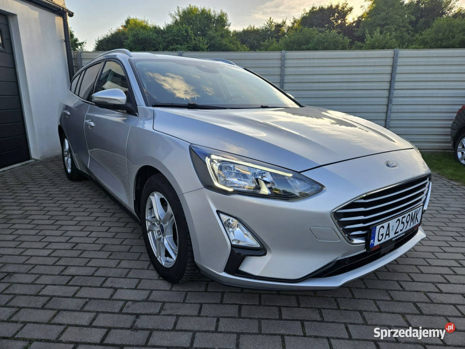 Ford Focus 10 100 niski przebieg NOWY serwis ASO Focus Gdynia