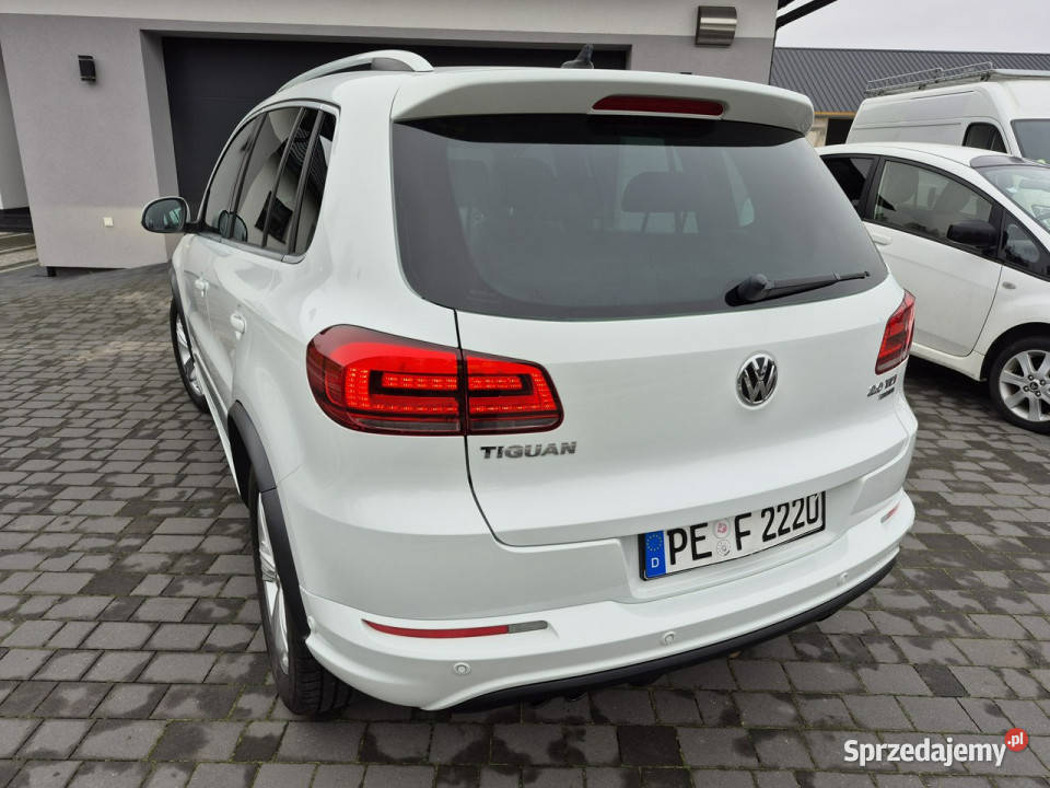 Volkswagen Tiguan xenon RLINE kamera 4X4 navi VAT marża lubelskie Drelów sprzedam