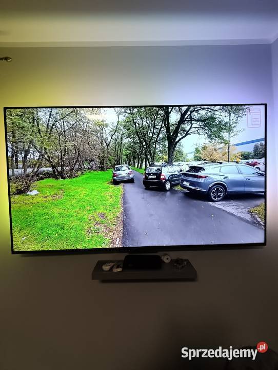 Telewizor PHILIPS 70 cali ambilight